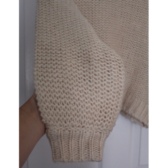 Billabong Cream Turtle Neck Knit Sweater NWOT - Picture 5 of 5